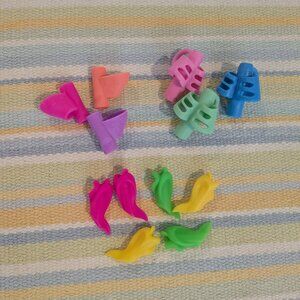 🛍️ BUNDLE ONLY • Kids Assorted Pencil Grips